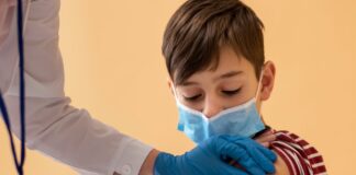 Saúde de Jandira tem vacinação contra meningite ACWY e HPV disponível em todas as UBSs