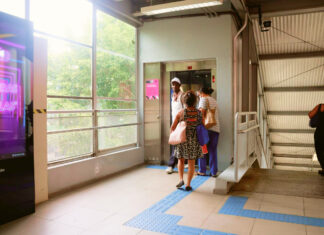 Após manutenção, elevador da estação de Jandira é oficialmente finalizado
