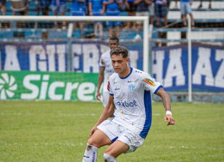 Natan Brilha no Monte Azul e Almeja Liderança na Série A3