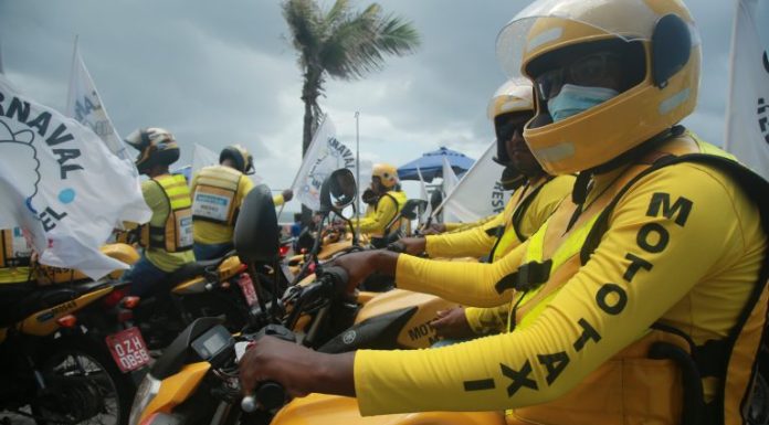 Adiada votação de parecer sobre regras simplificadas para atividade de mototaxistas Adiada votação de parecer sobre regras simplificadas para atividade de mototaxistas