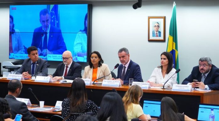 Anatel nega que novo regulamento prejudique consumidores dos serviços de telefonia Anatel nega que novo regulamento prejudique consumidores dos serviços de telefonia