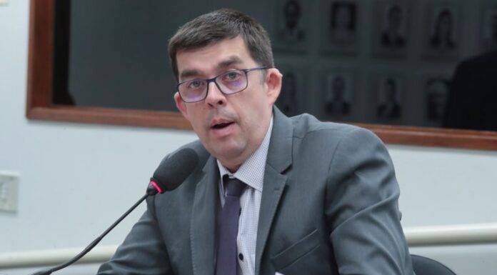 Audiência expõe problemas na fiscalização e avanço do crime organizado no setor de combustíveis Audiência expõe problemas na fiscalização e avanço do crime organizado no setor de combustíveis