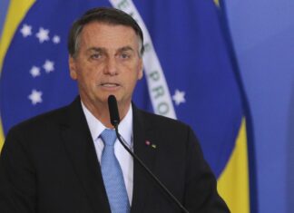 Presidente sanciona projeto que revoga Lei de Segurança Nacional