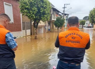 Chuvas em Petrópolis deixam pelo menos 34 mortos