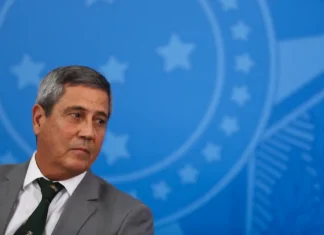 Reunião sobre plano golpista foi feita na casa de Braga Netto