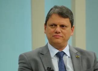 Tarcísio é denunciado à ONU por operações letais em São Paulo