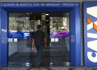 Bancos voltam a funcionar normalmente hoje