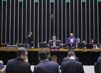 Câmara aprova MP que cria Sistema Eletrônico de Registros Públicos