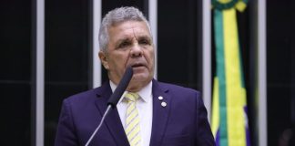 Câmara aprova medidas de segurança nas escolas Câmara aprova medidas de segurança nas escolas