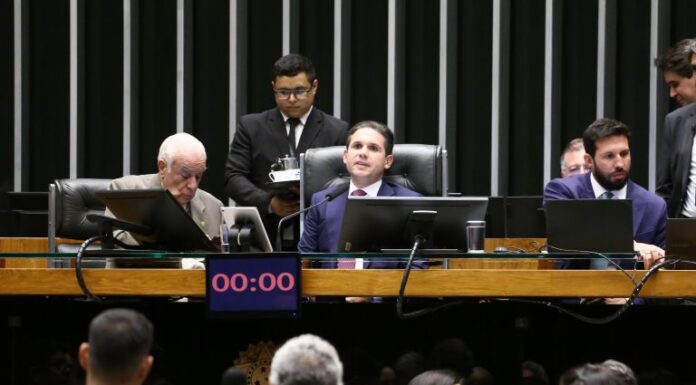 Câmara aprova MP que cria o Programa Gás do Povo com botijão gratuito para famílias de baixa renda Câmara aprova MP que cria o Programa Gás do Povo com botijão gratuito para famílias de baixa renda