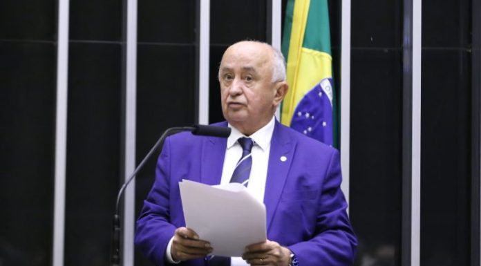 Câmara aprova projeto que transforma cargos da Justiça Federal no Piauí; acompanhe Câmara aprova projeto que transforma cargos da Justiça Federal no Piauí; acompanhe