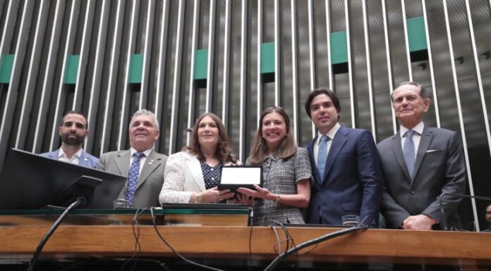 Câmara celebra aniversário de Brasília e destaca papel da capital na democracia Câmara celebra aniversário de Brasília e destaca papel da capital na democracia