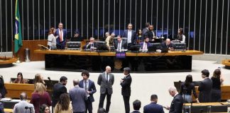 Câmara pode votar projeto que regulamenta uso de câmeras de reconhecimento facial Câmara pode votar projeto que regulamenta uso de câmeras de reconhecimento facial