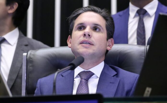 Câmara terá semana de votação de projetos sobre educação, diz Hugo Motta Câmara terá semana de votação de projetos sobre educação, diz Hugo Motta