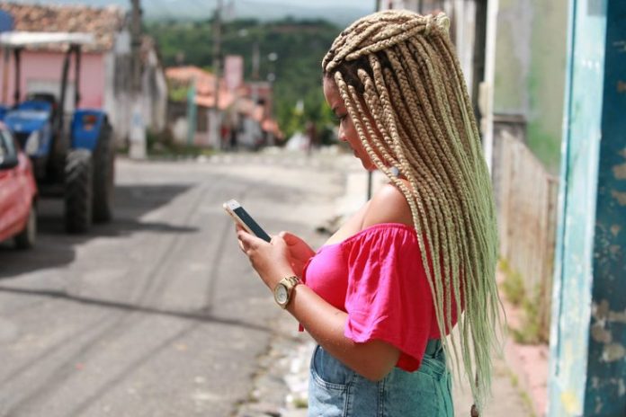 Campanha de candidatos a deputado federal se concentra no Instagram Campanha de candidatos a deputado federal se concentra no Instagram