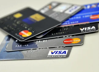 Metade dos brasileiros sofreu fraude em 2024, diz Serasa Experian