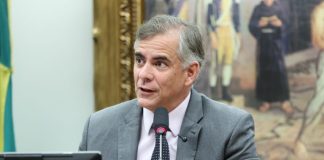 CCJ aprova propostas como fim da escala 6X1 e redução da maioridade penal no primeiro semestre CCJ aprova propostas como fim da escala 6X1 e redução da maioridade penal no primeiro semestre
