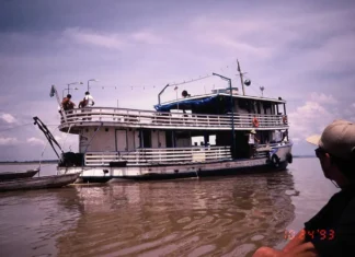 Pesquisadores fazem expedição em busca de peixes-elétricos na Amazônia