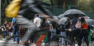 Frente fria potencializa efeitos de massa quente e úmida do Sudeste