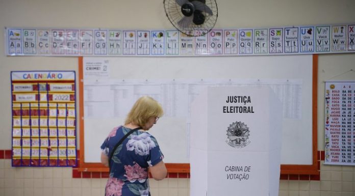 Cientista político destaca que eleitorado está ficando mais velho Cientista político destaca que eleitorado está ficando mais velho
