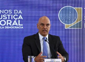 Eleitor que estiver em filas vai conseguir votar, diz TSE