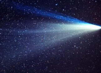 Cometa K2 chega ao ponto mais próximo da Terra nesta quinta-feira