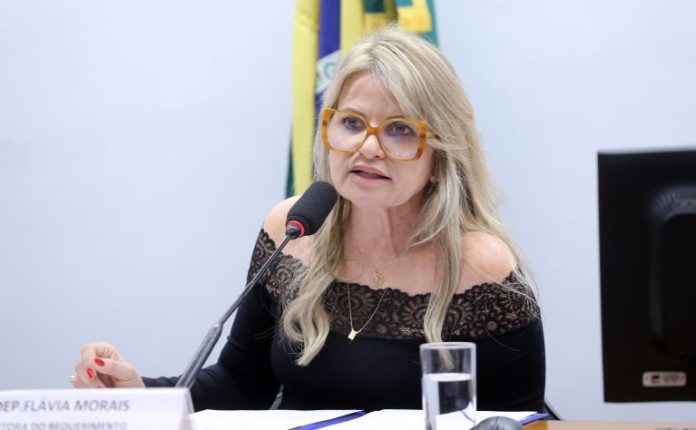 Comissão aprova acessibilidade para exames de prevenção ao câncer em mulheres com deficiência Comissão aprova acessibilidade para exames de prevenção ao câncer em mulheres com deficiência