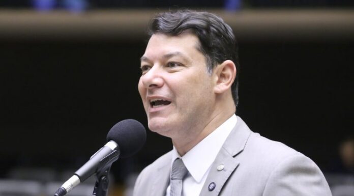 Comissão aprova ampliação de funções dos oficiais de Justiça Comissão aprova ampliação de funções dos oficiais de Justiça