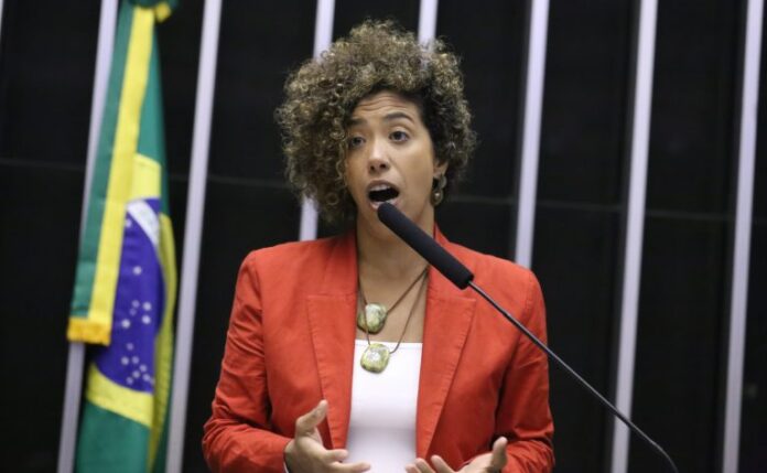 Comissão aprova ampliação de transparência e controle social sobre a qualidade do transporte público