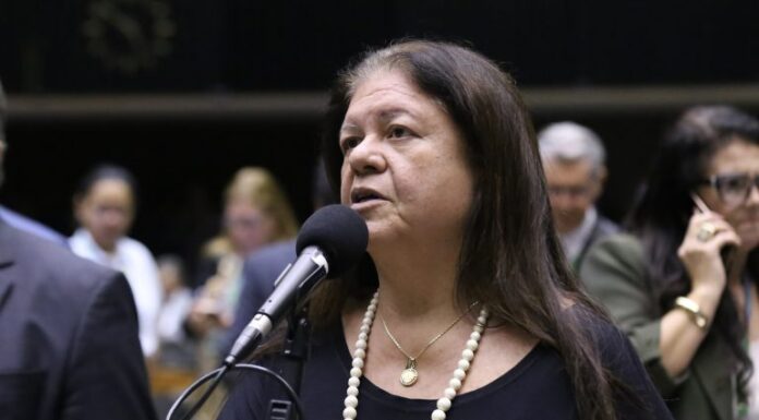 Comissão aprova aumento da pena para o crime de pornografia digital Comissão aprova aumento da pena para o crime de pornografia digital