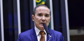 Comissão aprova crédito para incentivar contratação de pessoa com deficiência Comissão aprova crédito para incentivar contratação de pessoa com deficiência