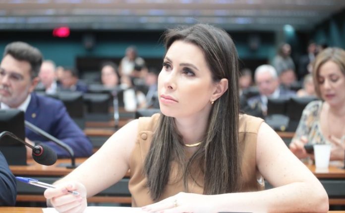 Comissão aprova criação de cadastro nacional de condenados por crimes sexuais contra crianças