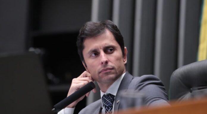 Comissão aprova criação de selo para empresas que apoiam mães atípicas Comissão aprova criação de selo para empresas que apoiam mães atípicas