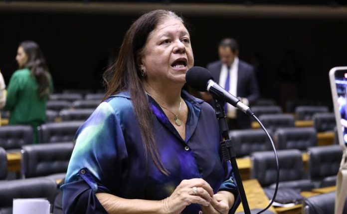 Comissão aprova criação de sistema de combate à pedofilia na web