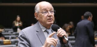 Comissão aprova criação do Código Brasileiro de Defesa do Turista Comissão aprova criação do Código Brasileiro de Defesa do Turista