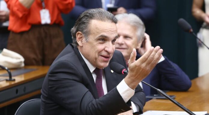 Comissão aprova descontos na CNH para PCDs, idosos e beneficiários de programas sociais Comissão aprova descontos na CNH para PCDs, idosos e beneficiários de programas sociais