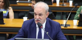 Comissão aprova diretrizes para fortalecer a inclusão escolar no país Comissão aprova diretrizes para fortalecer a inclusão escolar no país