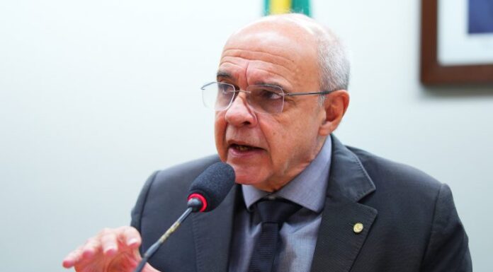 Comissão aprova fim da compra obrigatória de créditos de carbono por seguradoras Comissão aprova fim da compra obrigatória de créditos de carbono por seguradoras