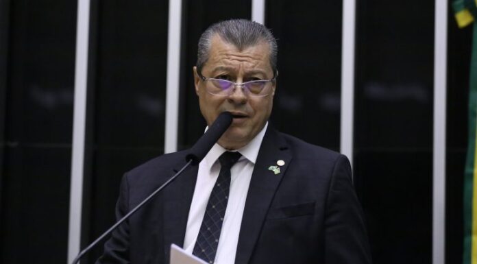 Comissão aprova inclusão da podologia na lista de serviços sujeitos ao ISS Comissão aprova inclusão da podologia na lista de serviços sujeitos ao ISS