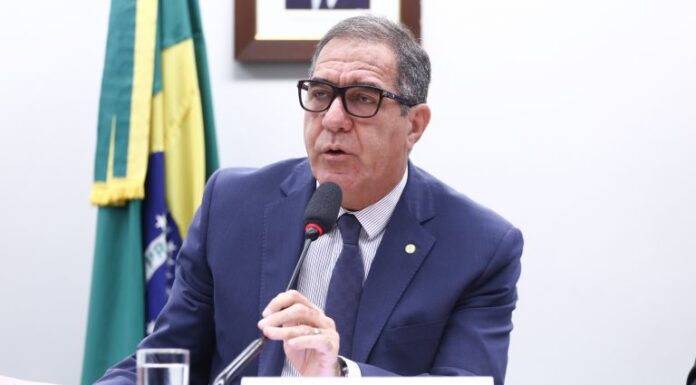 Comissão aprova isenção de Imposto de Renda sobre prêmios pagos aos trabalhadores Comissão aprova isenção de Imposto de Renda sobre prêmios pagos aos trabalhadores