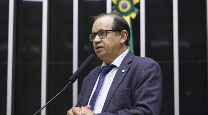 Comissão aprova isenção fiscal para estatais que constroem e vendem imóveis populares Comissão aprova isenção fiscal para estatais que constroem e vendem imóveis populares