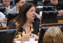 Comissão aprova meia-entrada para pessoas com doenças crônicas, raras ou graves Comissão aprova meia-entrada para pessoas com doenças crônicas, raras ou graves