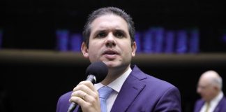 Comissão aprova mesmas regras de tratamento para diferentes agentes de saúde Comissão aprova mesmas regras de tratamento para diferentes agentes de saúde