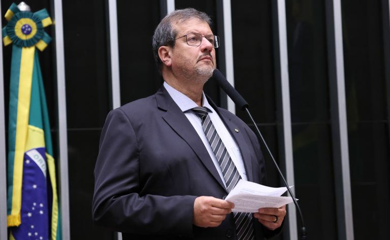 Discussão e votação de propostas legislativas. Dep. Alexandre Lindenmeyer (PT-RS)