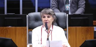 Comissão aprova política de incentivo à arte produzida por pessoas com deficiência Comissão aprova política de incentivo à arte produzida por pessoas com deficiência