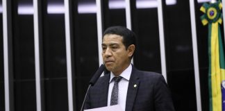 Comissão aprova política nacional de inclusão e letramento digital para pessoas idosas Comissão aprova política nacional de inclusão e letramento digital para pessoas idosas
