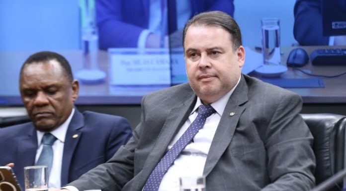 Comissão aprova política para incentivar atividades físicas de pessoas idosas Comissão aprova política para incentivar atividades físicas de pessoas idosas