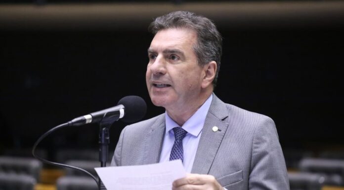 Comissão aprova prazo de até 120 dias para banco formalizar contratos do Minha Casa, Minha Vida Comissão aprova prazo de até 120 dias para banco formalizar contratos do Minha Casa, Minha Vida