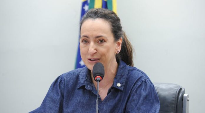 Comissão aprova previsão de base de dados sobre pessoas com transtornos alimentares no SUS Comissão aprova previsão de base de dados sobre pessoas com transtornos alimentares no SUS