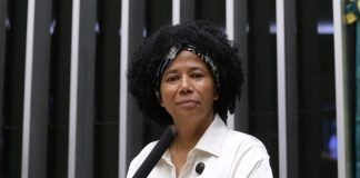 Comissão aprova prioridade para teste do pezinho e outros exames de triagem neonatal Comissão aprova prioridade para teste do pezinho e outros exames de triagem neonatal